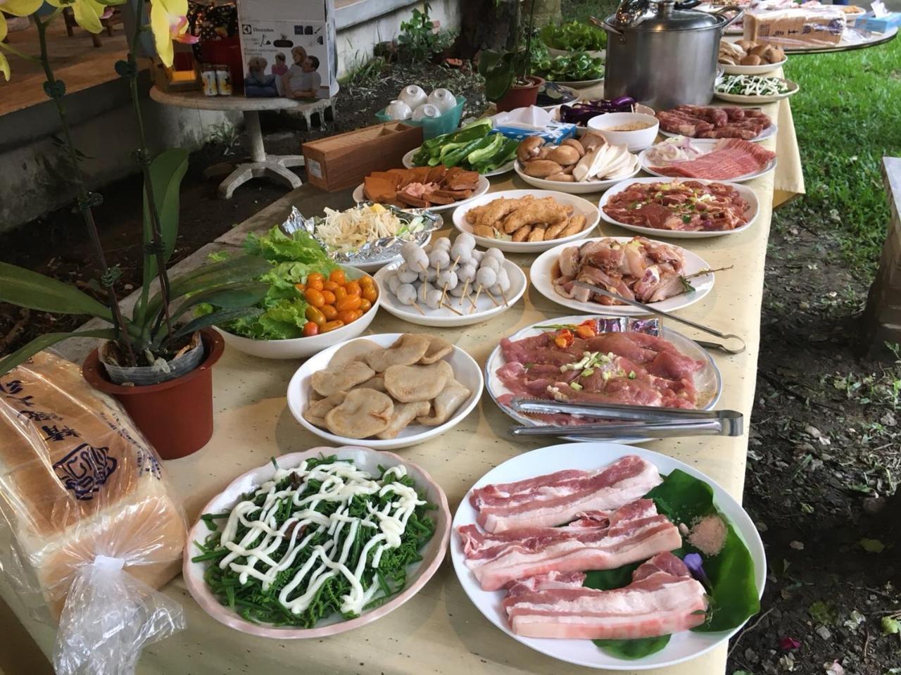 Dongguang Zhixing Homestay Yuchi Bagian luar foto