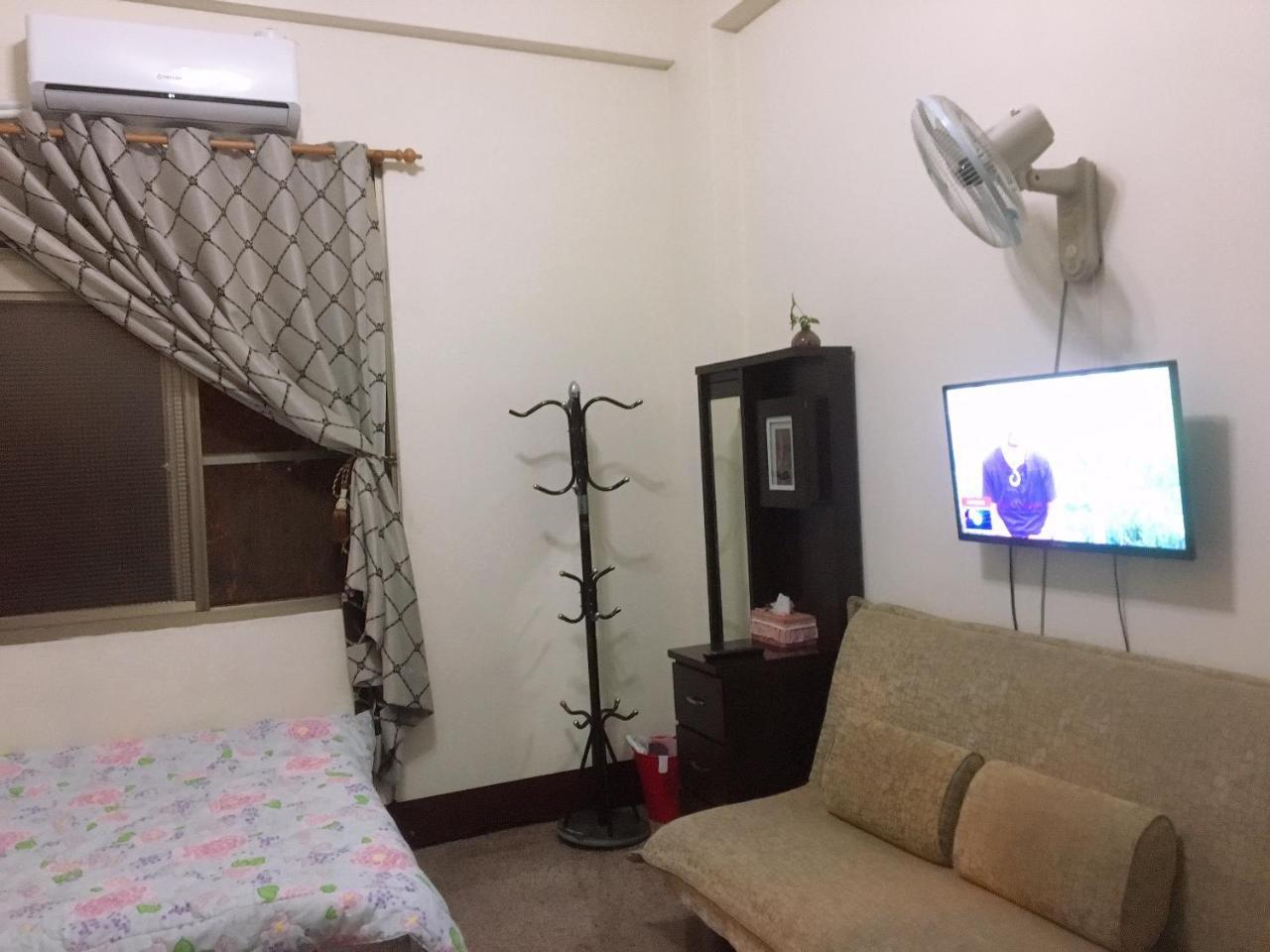 Dongguang Zhixing Homestay Yuchi Bagian luar foto